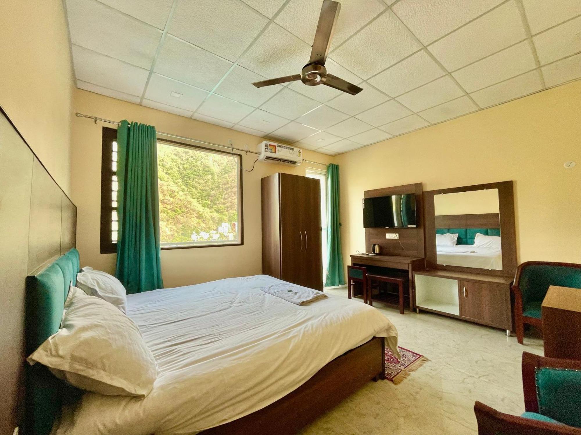 Himalaya Stay Rishikesh Exterior photo