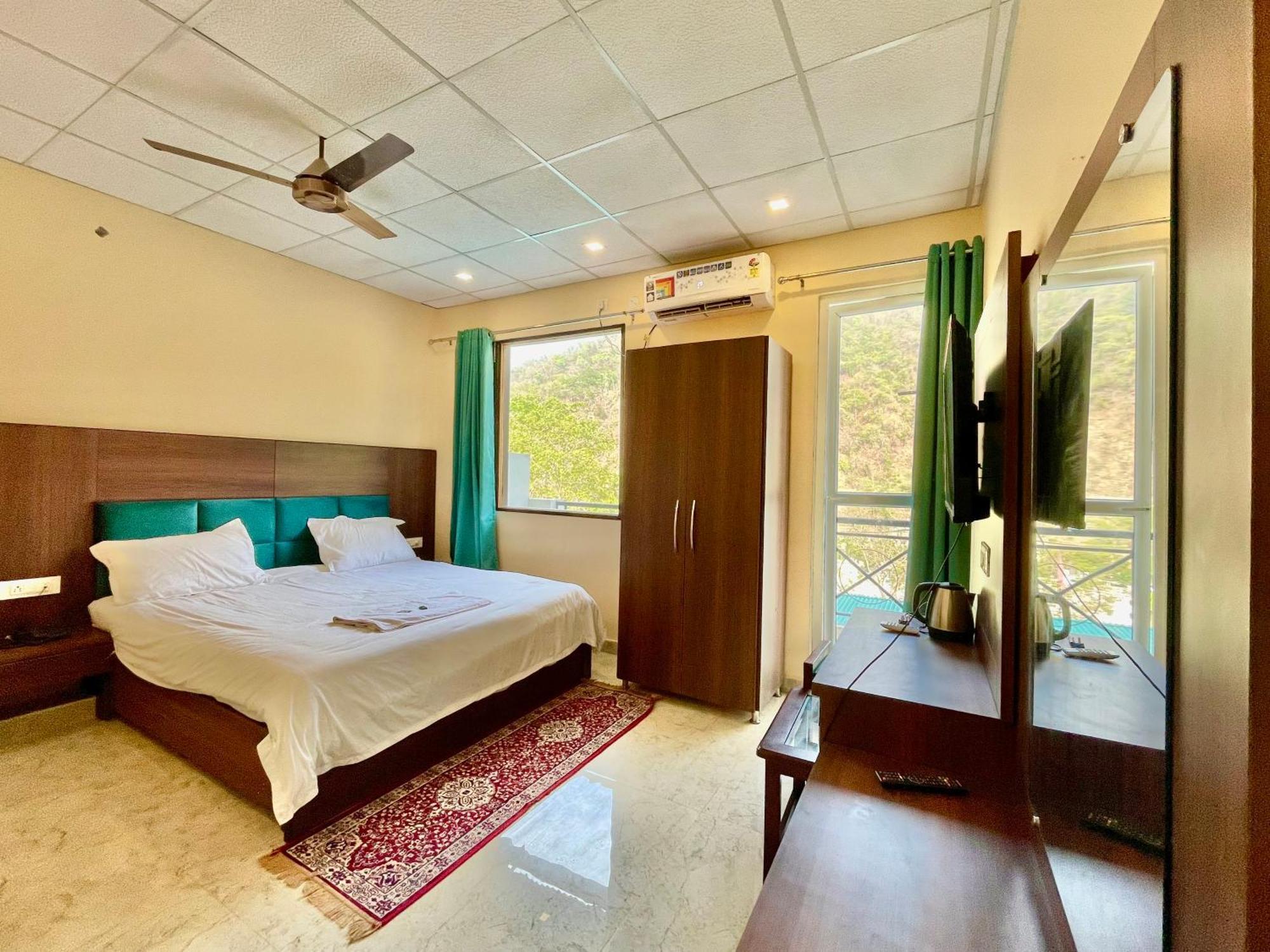 Himalaya Stay Rishikesh Exterior photo